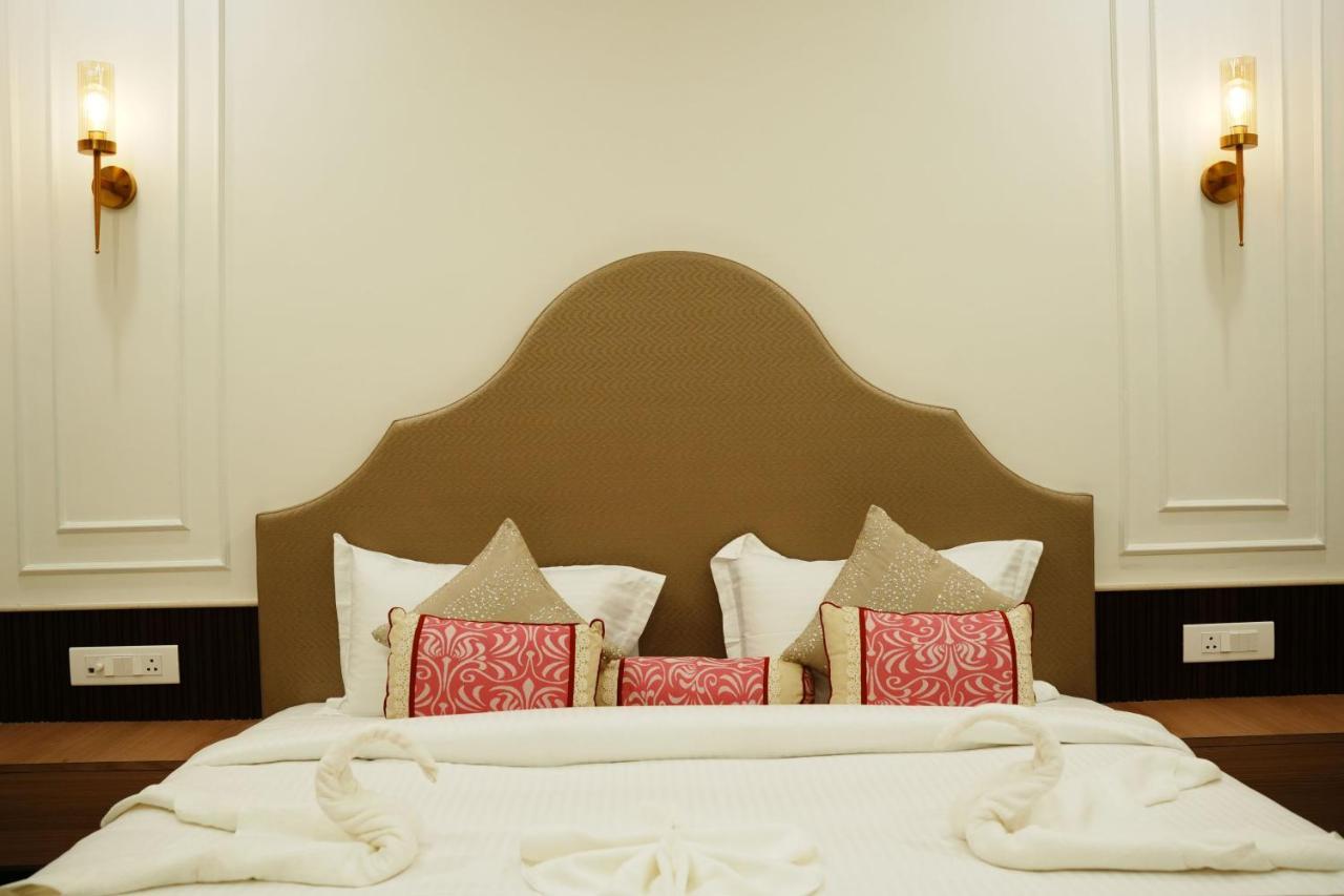 Anaya Retreat Otel Varanasi Dış mekan fotoğraf