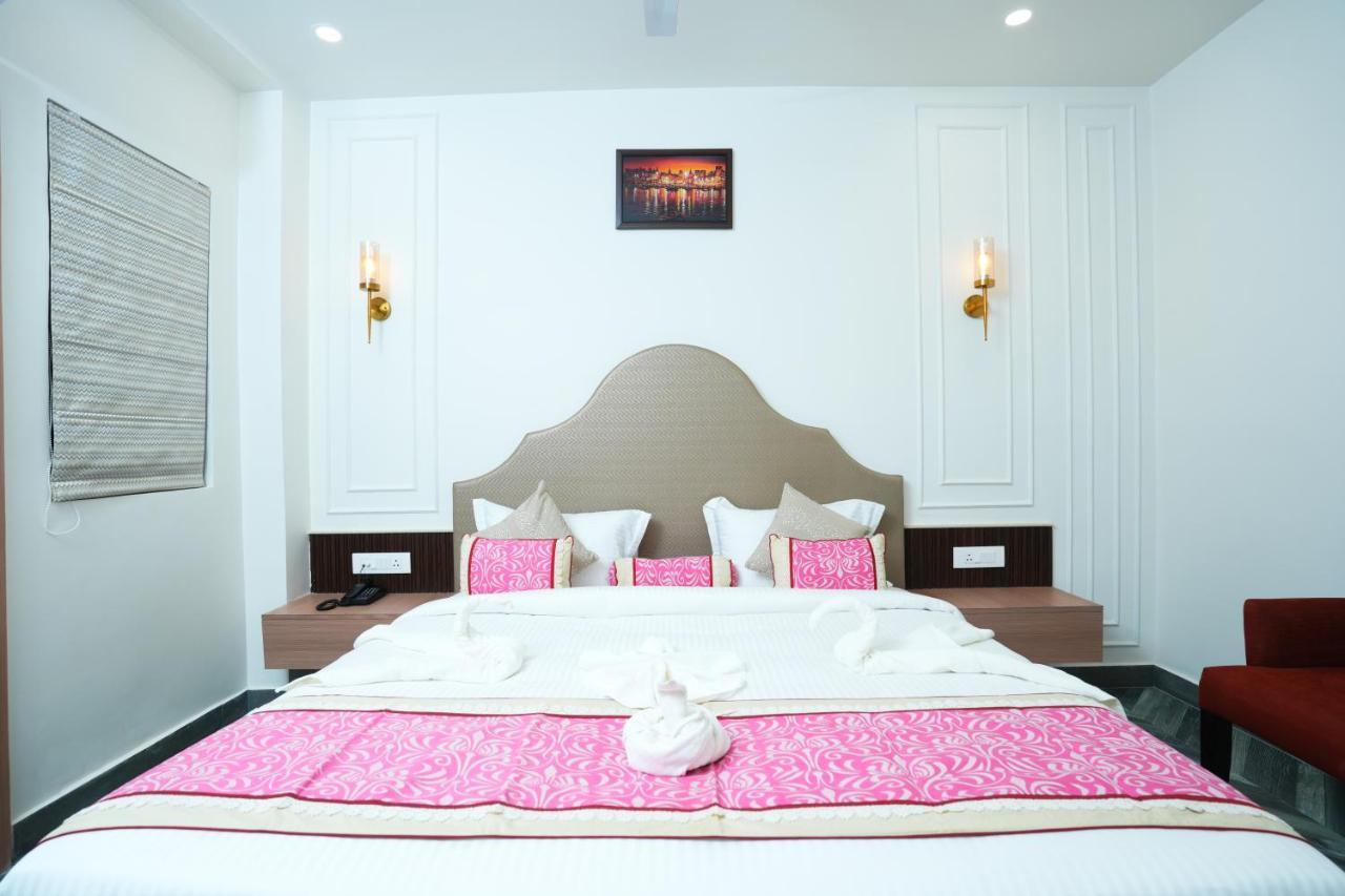 Anaya Retreat Otel Varanasi Dış mekan fotoğraf