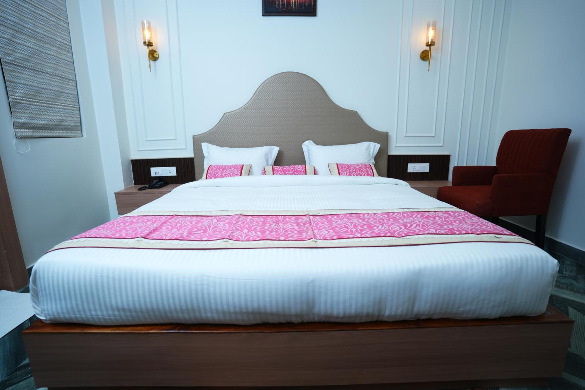 Anaya Retreat Otel Varanasi Dış mekan fotoğraf