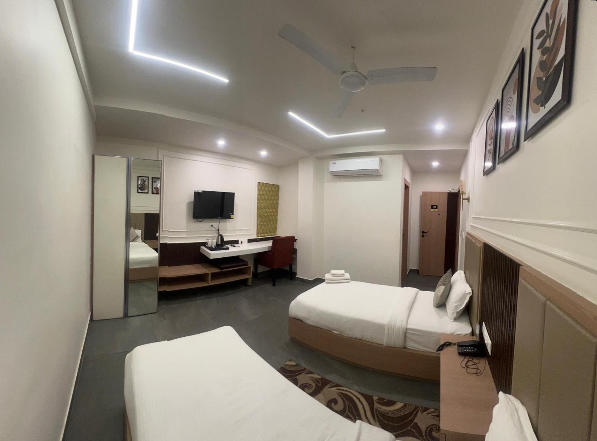 Anaya Retreat Otel Varanasi Dış mekan fotoğraf