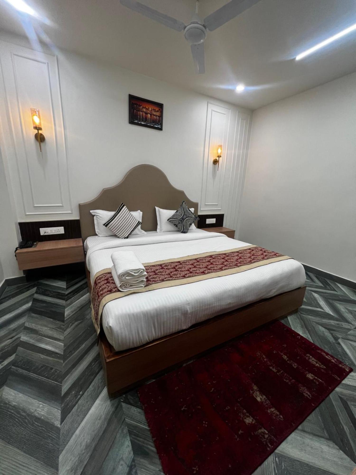 Anaya Retreat Otel Varanasi Dış mekan fotoğraf