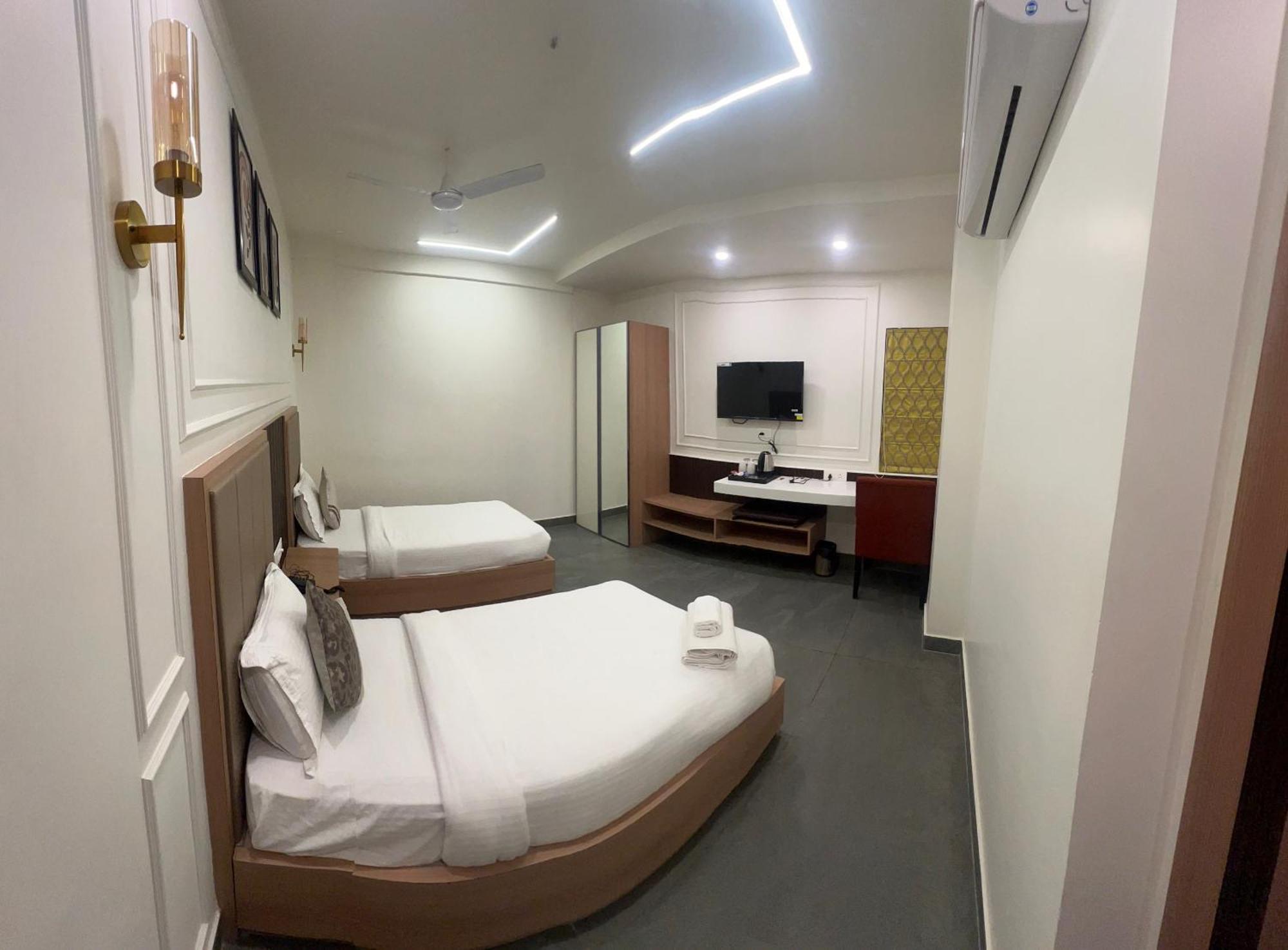 Anaya Retreat Otel Varanasi Dış mekan fotoğraf